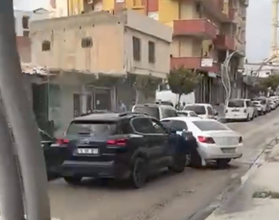 Siirt'te yol verme kavgası faciayla bitti: Tartıştığı adamı ezdi geçti! - 1. Resim