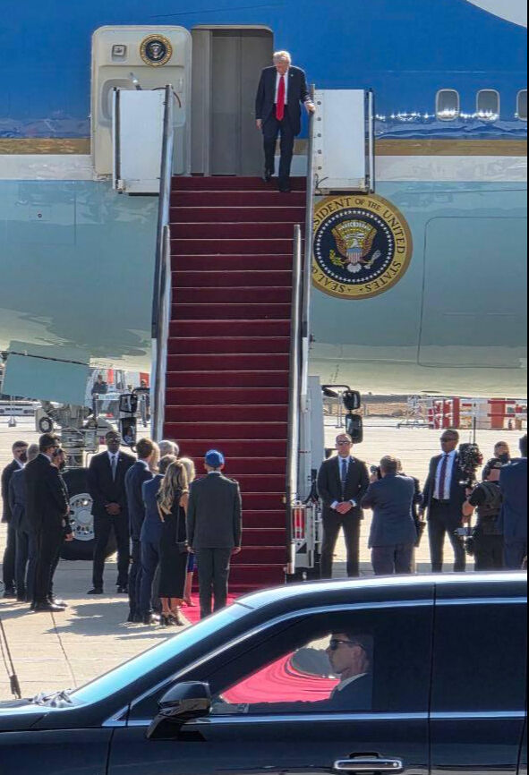 Trump İsrail’e indi! Dünya liderlerinden peş peşe açıklamalar - 1. Resim