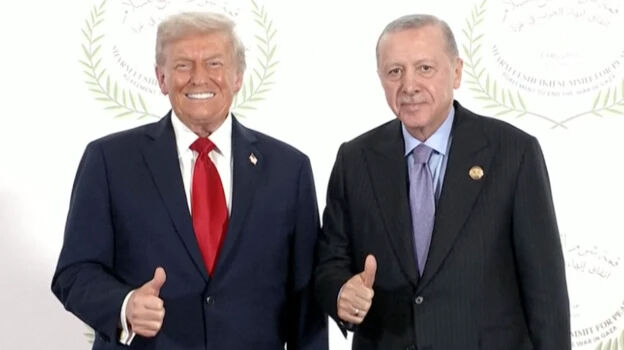 Türkiye Gazze’de denklemi değiştiriyor! Yeni barış sürecinde kilit rol ABD Başkanı Trump, 13 Ekim sabahı İsrail parlamentosunda konuşma yaptı ve ardından üç saatlik bir gecikmeyle Mısır'a ulaştı.