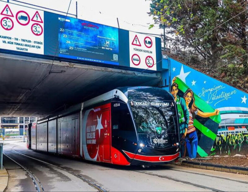 Alikahya Stadyum Tramvay Hattı bugün ücretsiz mi? Kocaeli'de milli maç öncesi toplu taşıma durumu gündemde Alikahya Stadyum Tramvay Hattı bugün ücretsiz mi? Kocaeli'de milli maç öncesi toplu taşıma durumu gündemde - 2. Resim