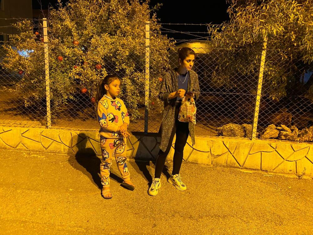 Antalya'da toprak kayması! İnsanlar tahliye edildi, çalışmalar durdu - 3. Resim