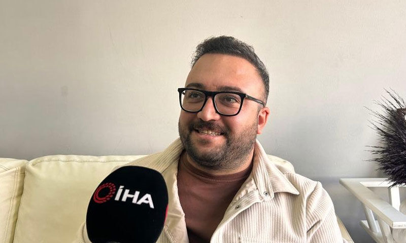 Çekicideki dev çiçek buketi sosyal medyayı salladı! Jestinin nedeni ortaya çıktı - 1. Resim