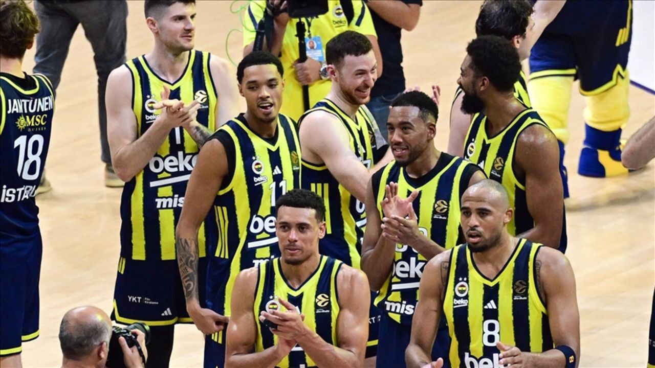 Fenerbahçe Beko-Dubai Basketbol maçı hangi kanalda, saat kaçta? EuroLeague'de mücadele devam ediyor Fenerbahçe Beko-Dubai Basketbol maçı hangi kanalda, saat kaçta? EuroLeague'de mücadele devam ediyor