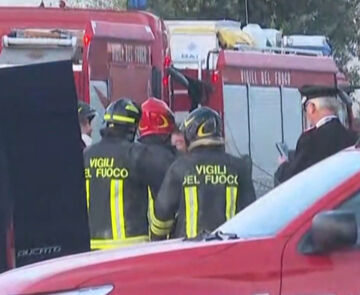 İtalya’da çiftlik evine baskın faciaya dönüştü: Çok sayıda ölü ve yaralı var - 2. Resim