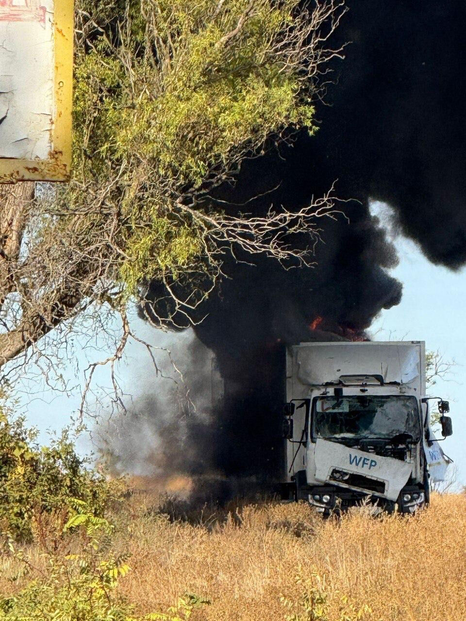 Rusya, Ukrayna’da BM yardım konvoyunu vurdu - 1. Resim