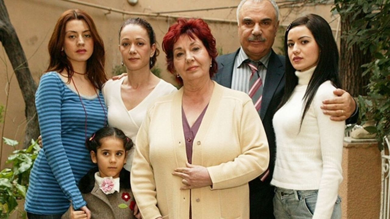 Yaprak Dökümü bugün neden yok? Yayın akışında yer almadı - 2. Resim