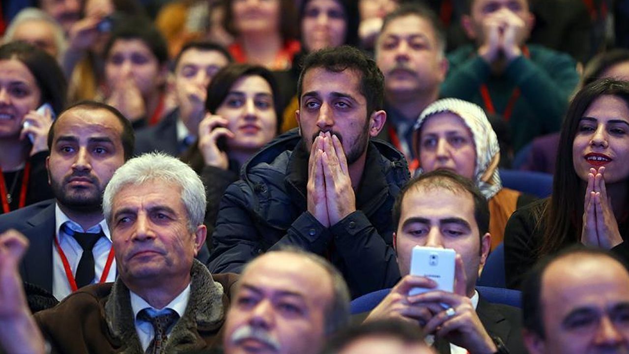 15 bin öğretmen alınacak! Başvuru ve atama tarihleri belli oldu 15 bin öğretmen alınacak! Başvuru ve atama tarihleri belli oldu