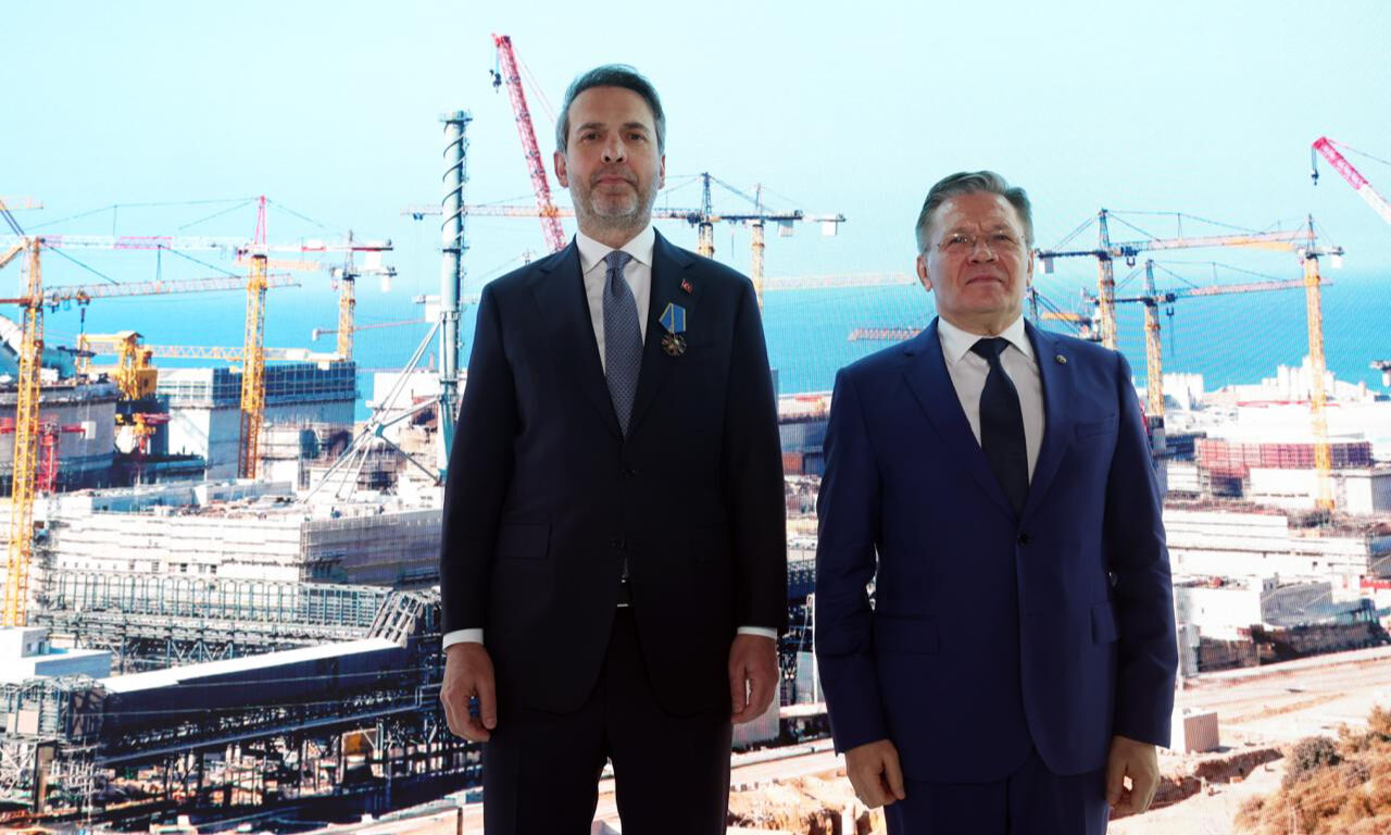 Bakan Bayraktar Moskova'da duyurdu!