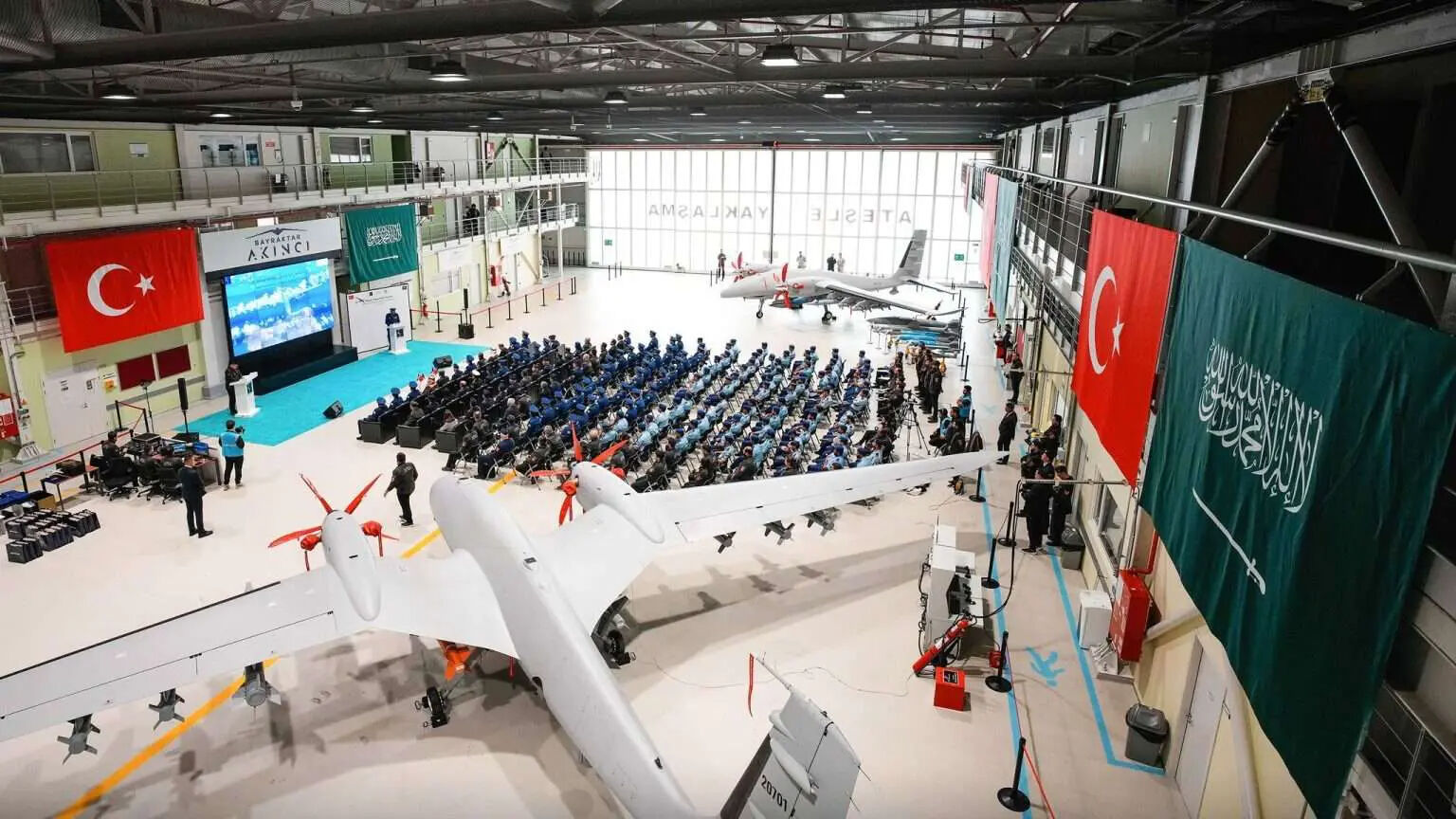 Bayraktar AKINCI Suudi semalarında! İki ülke arasında savunma köprüsü kuruluyor - 1. Resim