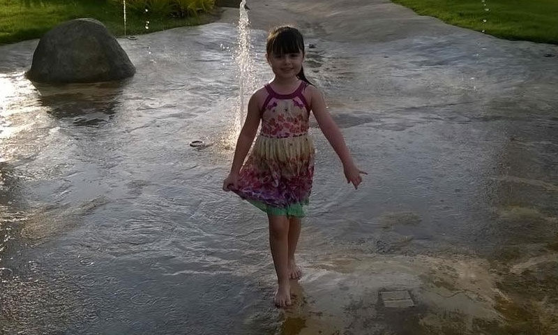 Gizemli ölüm: Influencer anne ve kızı şüpheli şekilde hayatını kaybetti - 2. Resim