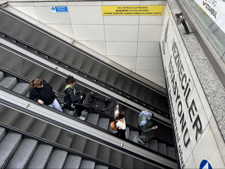 İstanbul’da arızalı asansör ve merdivenler Meclis gündeminde: AK Parti soru bombardımanına tuttu - 1. Resim
