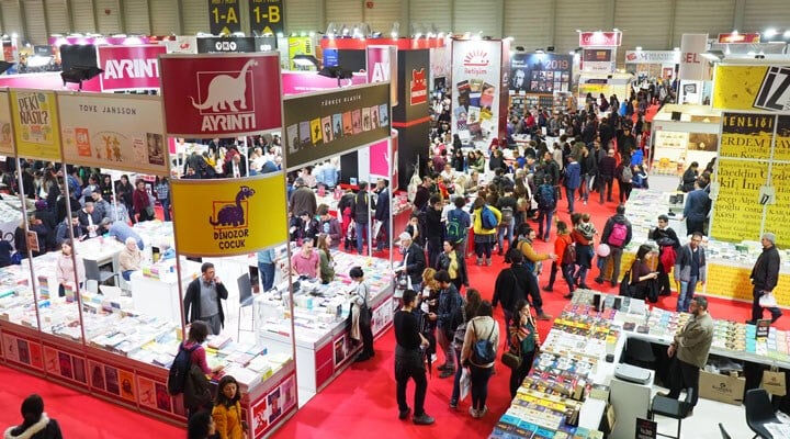 İzmir Kitap Fuarı ne zaman, nerede? İZKİTAPFEST 6. kez kitap severler ile buluşacak! - 2. Resim