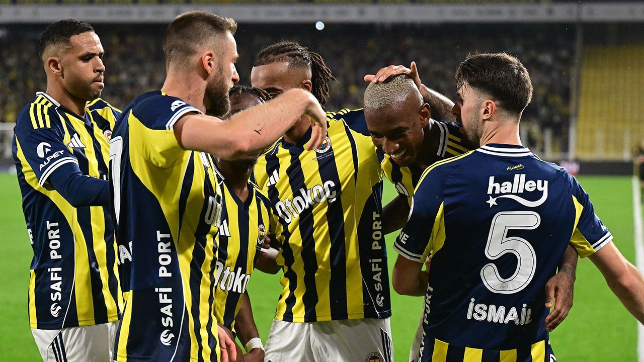 Juventus, Fenerbahçeli yıldızın peşinde: Jose Mourinho detayı... Juventus, Fenerbahçeli yıldızın peşinde: Jose Mourinho detayı...
