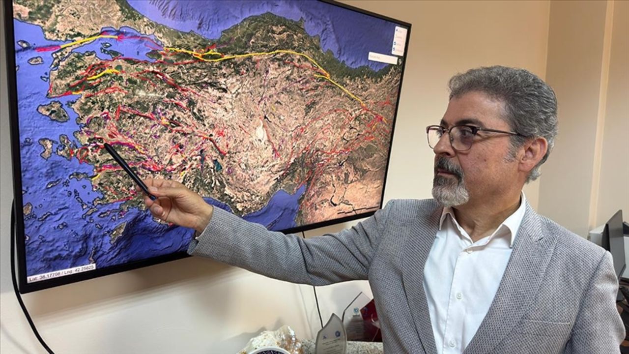 Prof. Dr. Hasan Sözbilir, Gelenbe Fayı'na karşı uyardı: İki şehir risk altında