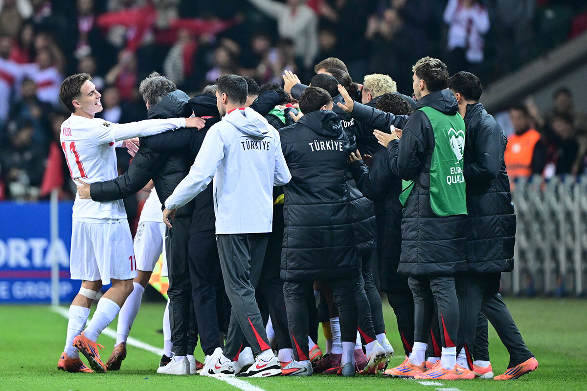 Spor yazarları, Milli Takım için ne dedi? 'İspanya'ya mesaj yolladık' - 7. Resim