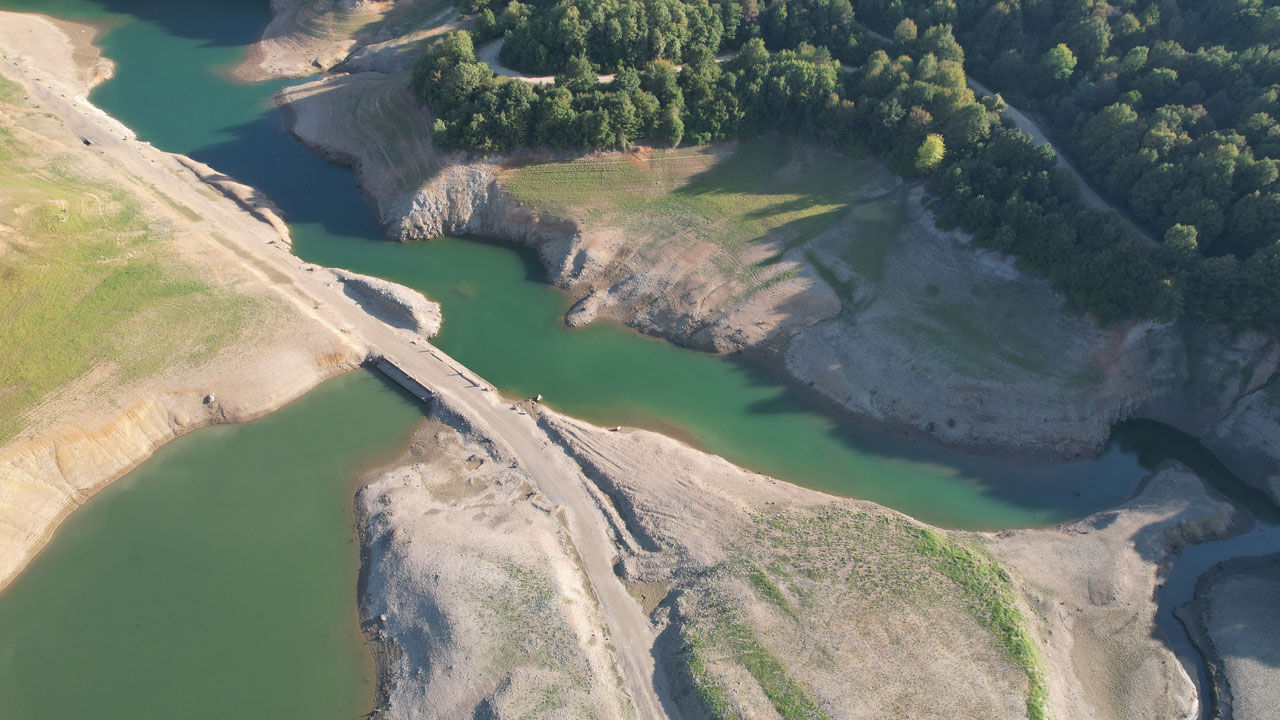 Yalova'da susuzluk alarmı! Kente su sağlayan barajda tehlike çanları çalıyor - 1. Resim