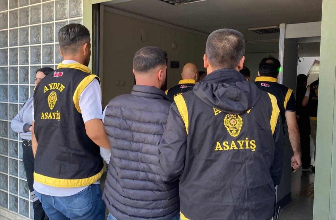 Aydın'da genç kız, arkadaşının akrabaları tarafından bıçaklandı! - 3. Resim