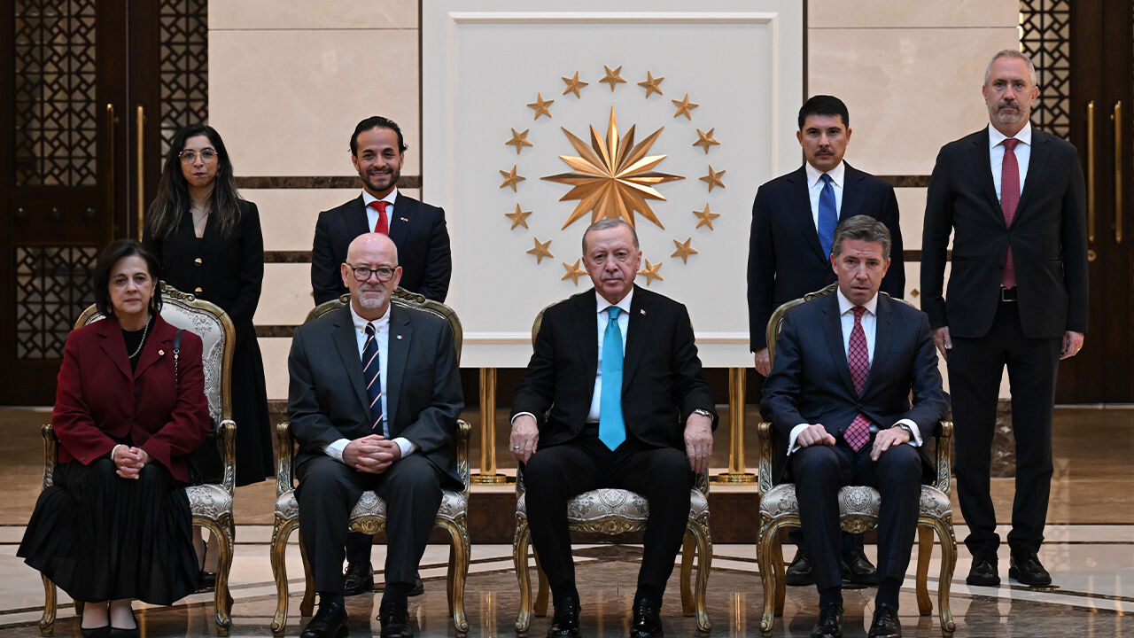 Cumhurbaşkanı Erdoğan, 4 ülkenin büyükelçilerini kabul etti - 1. Resim