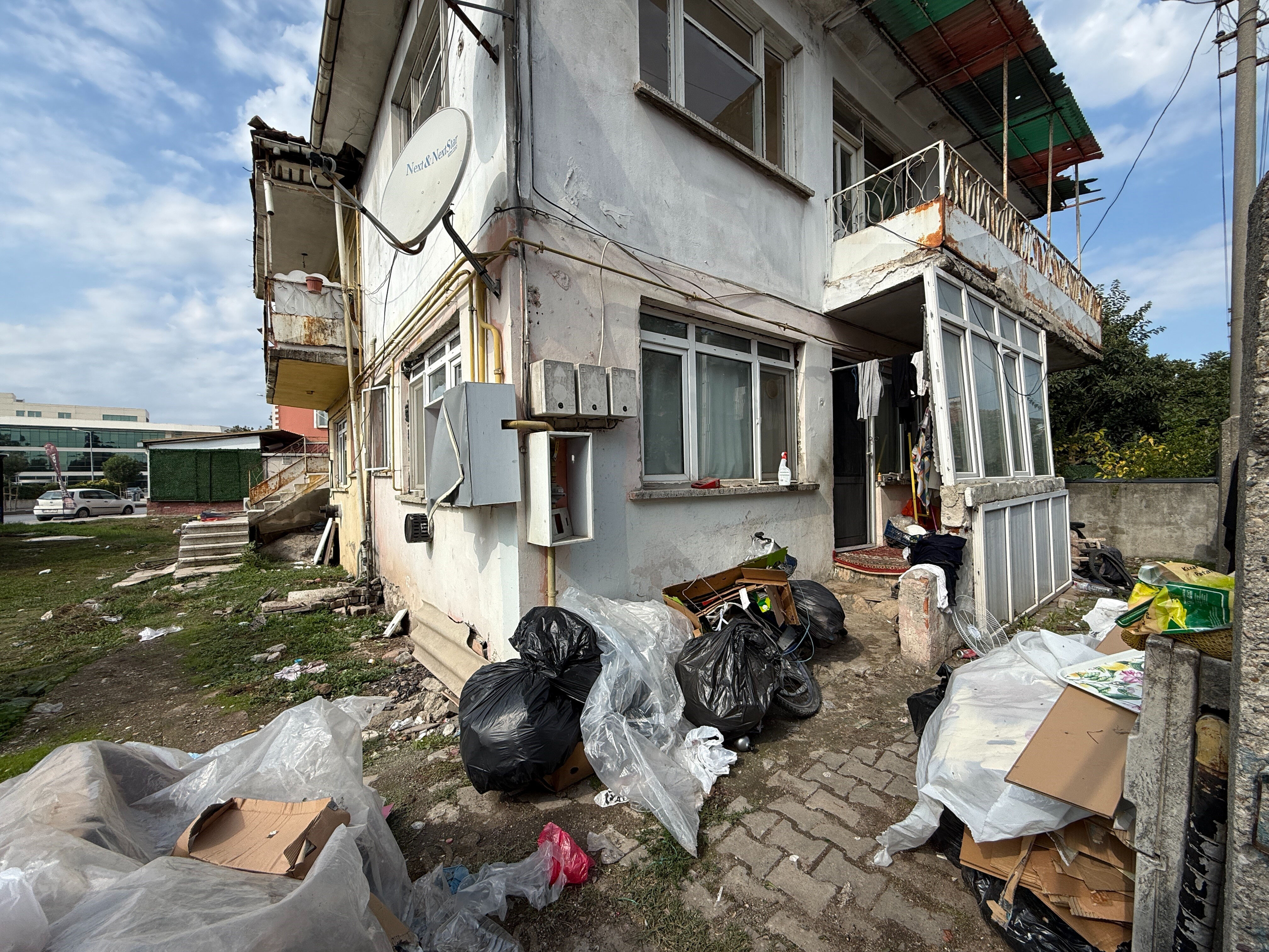 Muharrem İnce "Açlık ve yoksulluk" diye paylaşmıştı! Yaşlı adamla ilgili gerçek bambaşka çıktı Muharrem İnce "Açlık ve yoksulluk" diye paylaştı, yaşlı adamla ilgili gerçek bambaşka çıktı - 3. Resim