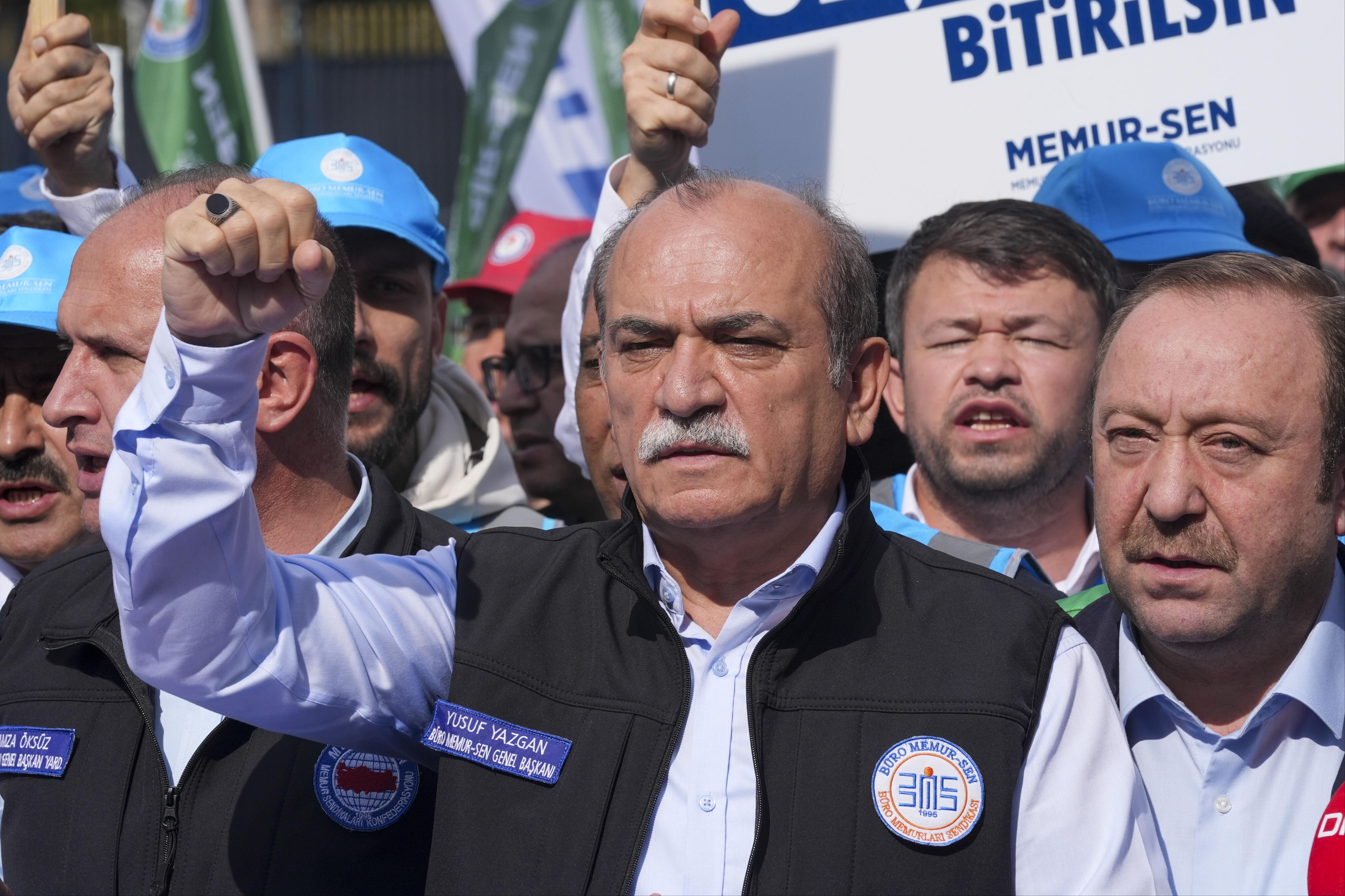 Türkiye Kamu-Sen'in ardından Memur-Sen! Memur ve emekli zammı için hükümete peş peşe çağrılar - 2. Resim