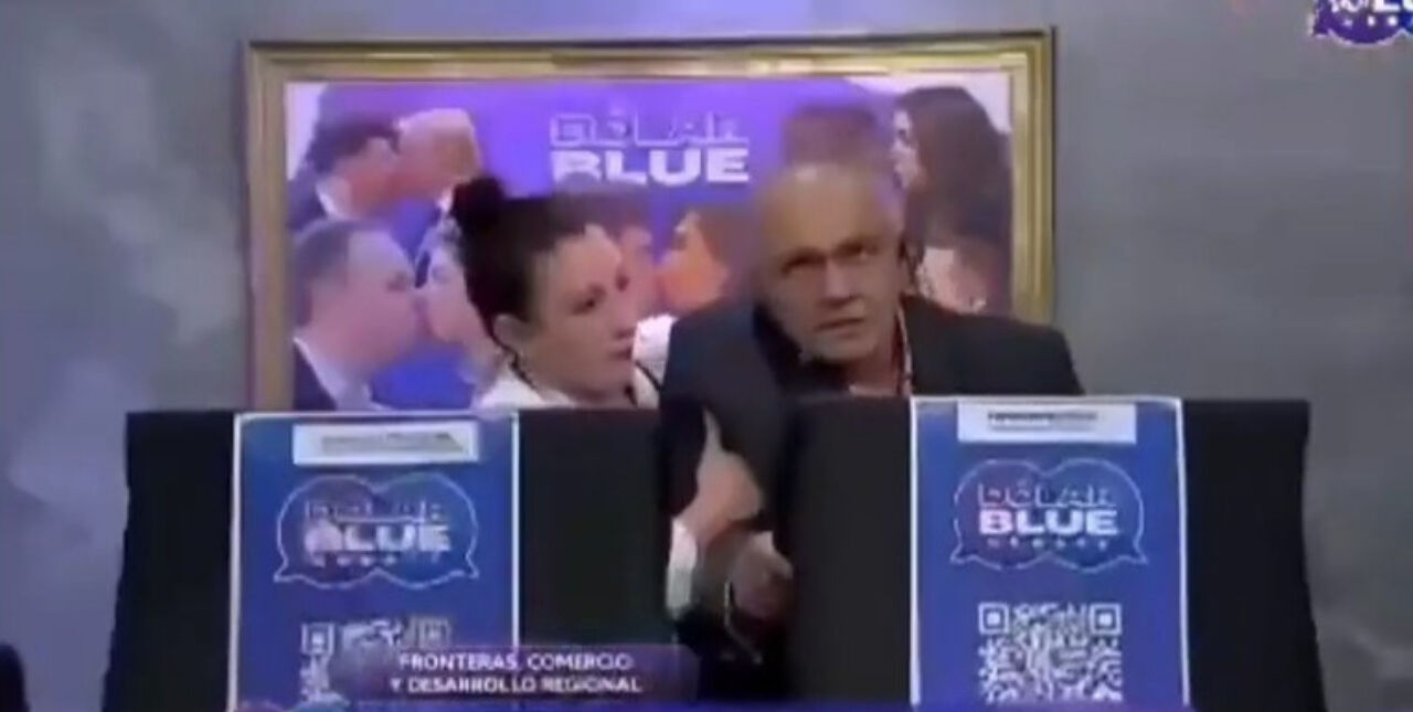 Arjantin'de canlı yayında korku dolu anlar! Milletvekili adayı kalp krizi geçirdi Arjantin'de canlı yayında korku dolu anlar! Milletvekili adayı kalp krizi geçirdi - 1. Resim