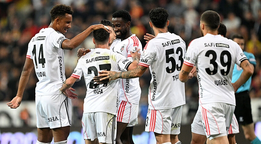 Beşiktaş'ın yeni kaptanları kim oldu? Necip Uysal ve Mert Günok kaptanlığa veda etti - 2. Resim