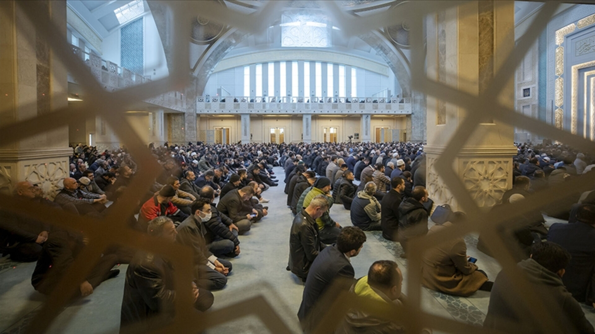 Cuma Hutbesi 17 Ekim: Müslümanın Hayatına Yön Veren Rehber: Sünnet-i Seniyye - 1. Resim