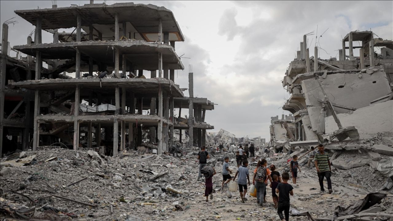 Hamas açıkladı! "Esirlerin cesetlerinin teslimi İsrail yüzünden gecikiyor" Hamas açıkladı! "Esirlerin cesetlerinin teslimi İsrail yüzünden gecikiyor"