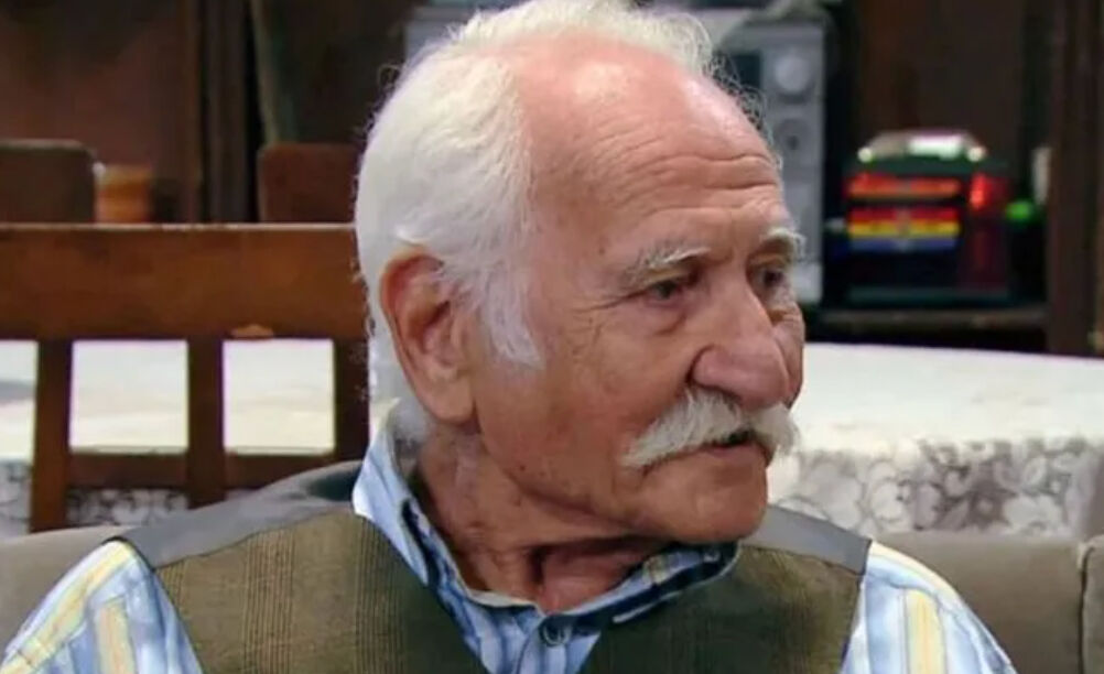 Mehmet Güzelbeyoğlu kimdir? Arif Erkin'in oğlu Mehmet Güzelbeyoğlu'nun hayatı araştırılıyor Mehmet Güzelbeyoğlu kimdir? Arif Erkin'in oğlu Mehmet Güzelbeyoğlu'nun hayatı araştırılıyor - 1. Resim