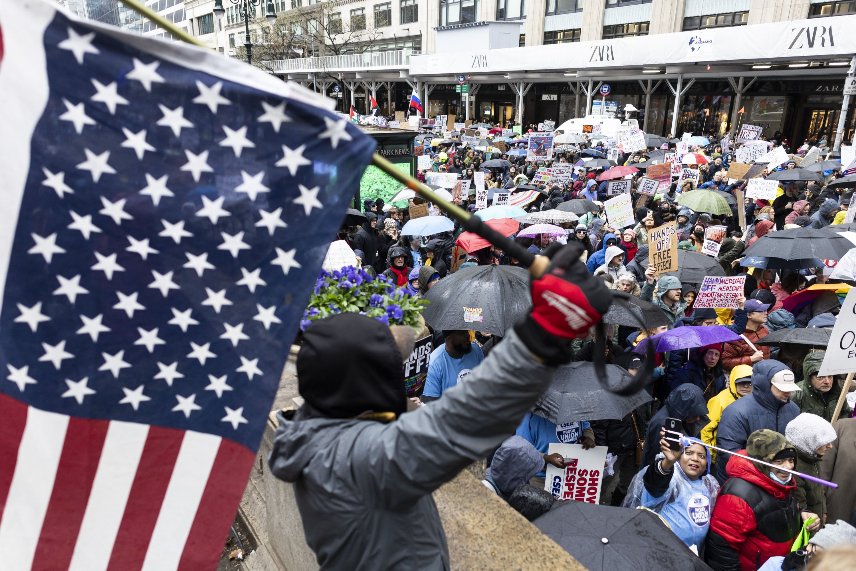 ABD'de sokaklar doldu! Trump'a karşı geniş çaplı eylem - 1. Resim
