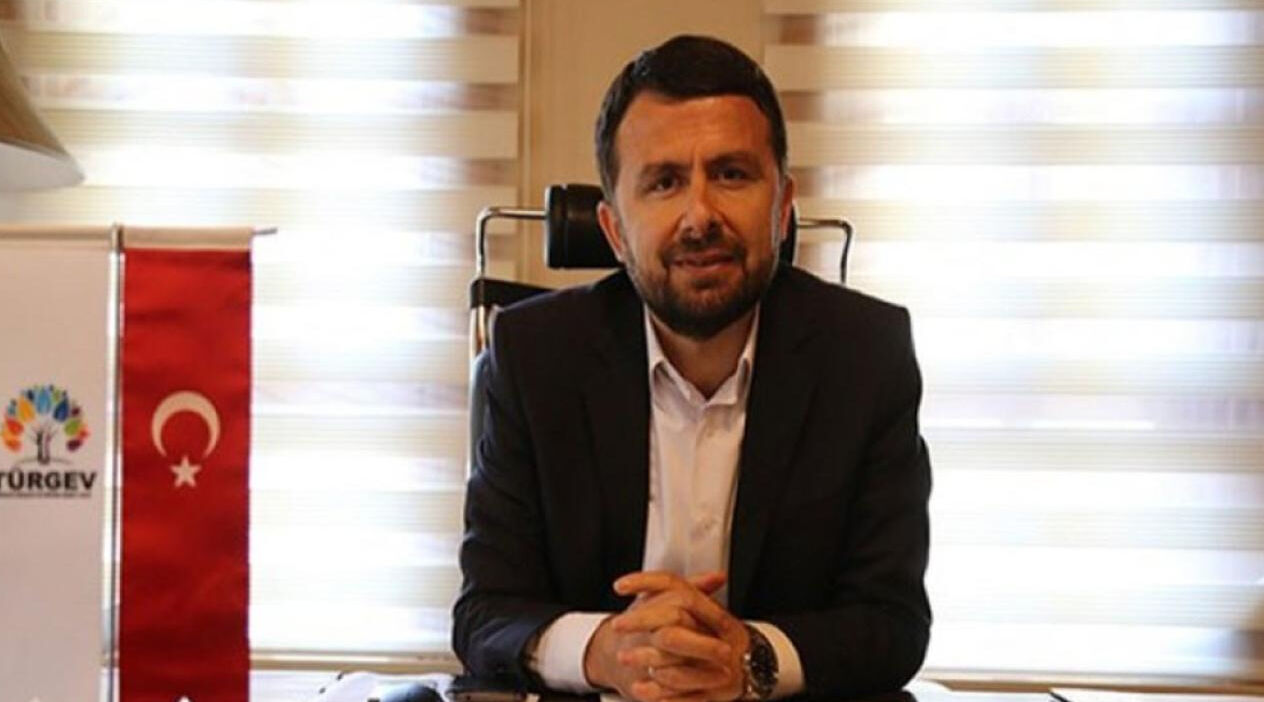 Abdülkadir Çay kimdir? Basın İlan Kurumu Genel Müdürü Abdülkadir Çay'ın hayatı ve kariyeri - 2. Resim