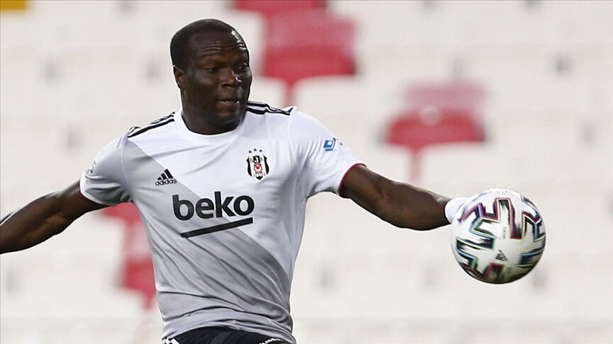 Aylardır kulüp arıyordu! Aboubakar'ın yeni takımı belli oldu Aylardır kulüp arıyordu! Aboubakar'ın yeni takımı belli oldu - 1. Resim