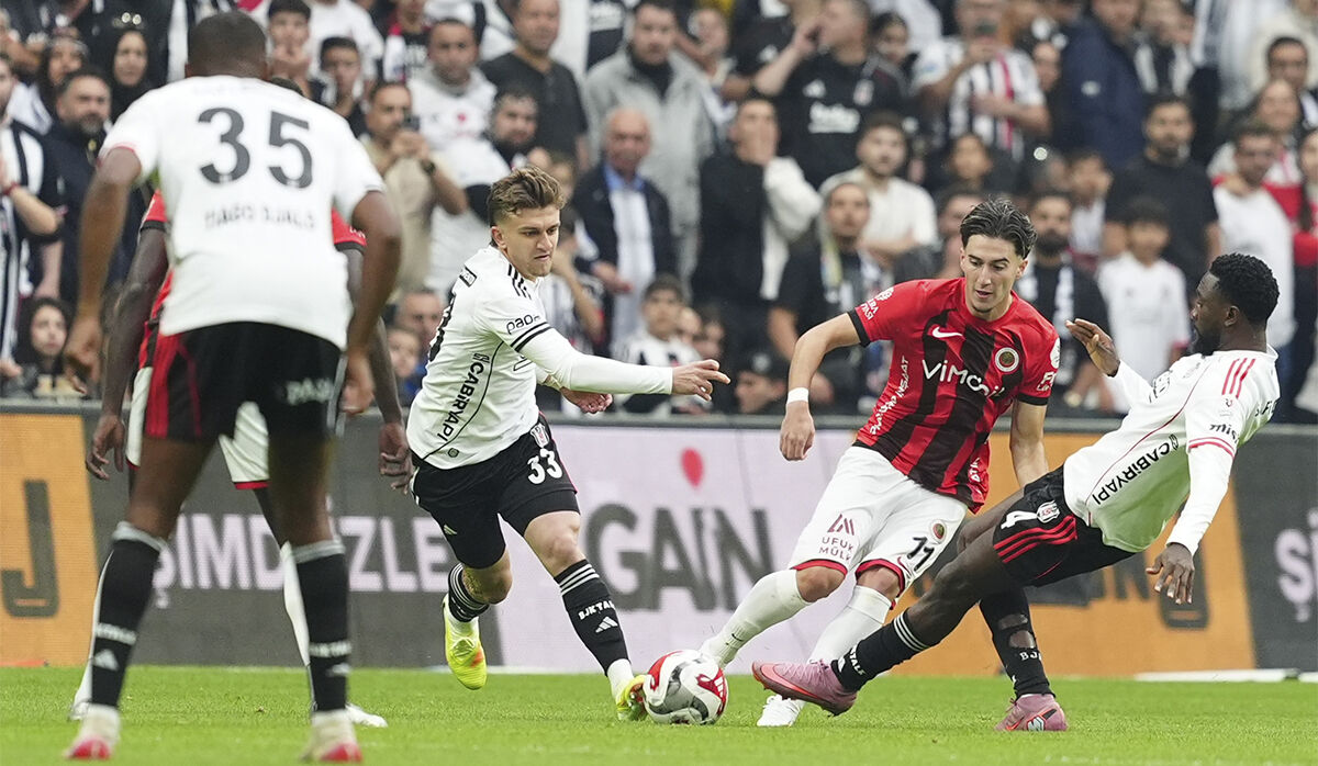 Beşiktaş: 0 - Gençlerbirliği: 0 (CANLI): İnönü'de ilk düdük çaldı - 7. Resim