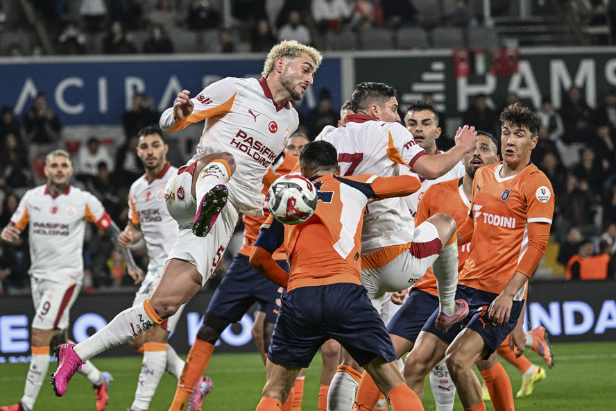 Canlı: Galatasaray, Başakşehir deplasmanında - 1. Resim