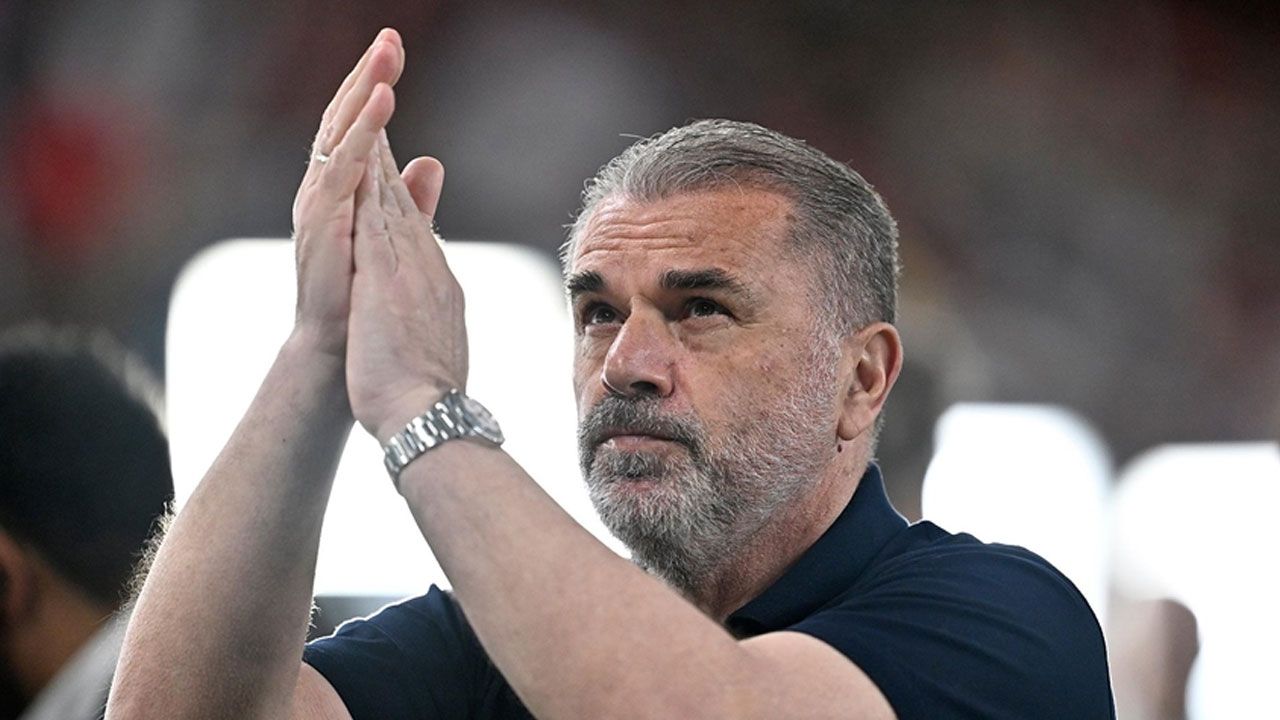 Fenerbahçe'yi reddetmişti, 39 gün sonra kovuldu Fenerbahçe'yi reddetmişti, 39 gün sonra kovuldu