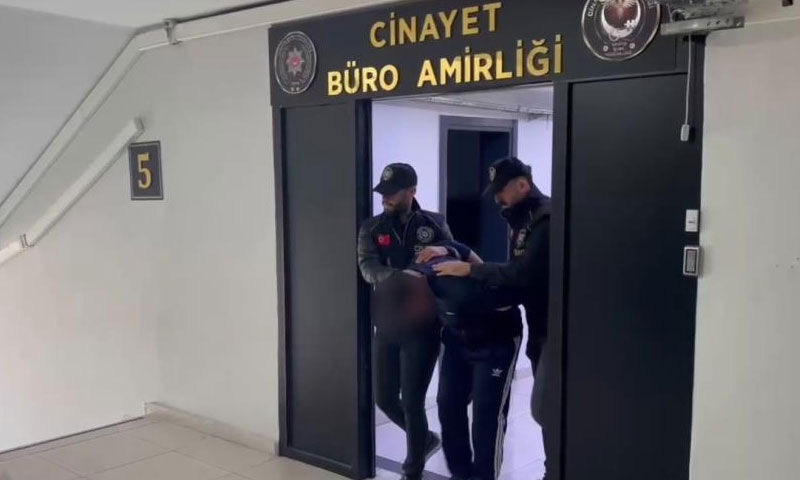 Gülben Duru’yu sokak ortasında katletti! Görüntüler ortaya çıktı Gülben Duru’yu sokak ortasında katletti! Görüntüler ortaya çıktı - 3. Resim