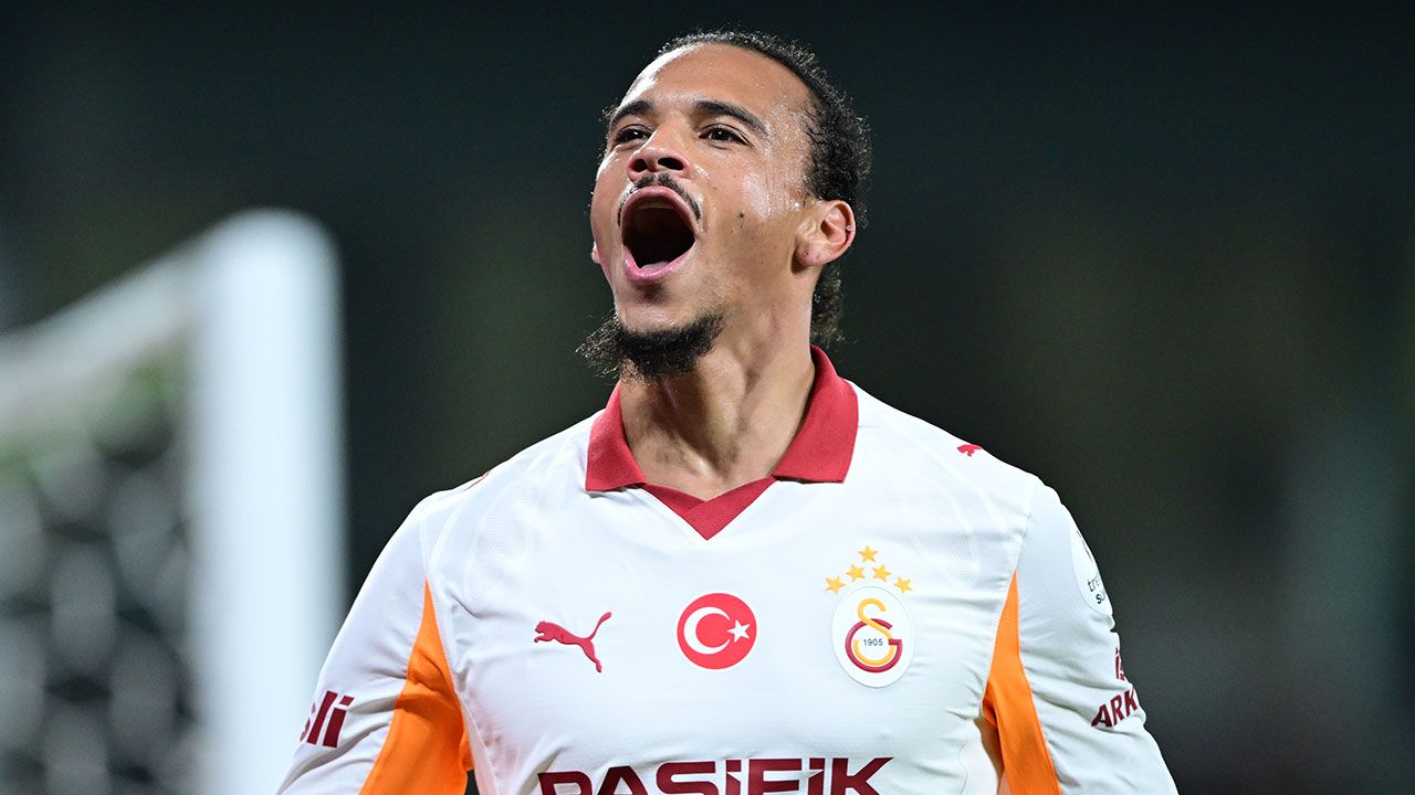 Leroy Sane'den takım arkadaşına övgü: Büyük oyuncu, benim için itici bir güç Leroy Sane'den takım arkadaşına övgü: Büyük oyuncu, benim için itici bir güç
