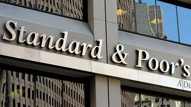 S&P acımadı, kredi notunu bir kez daha düşürdü: Fransa “A+” ligine geriledi - 1. Resim