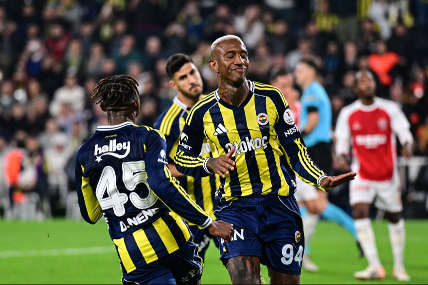 Canlı: Fenerbahçe'nin konuğu Karagümrük - 4. Resim