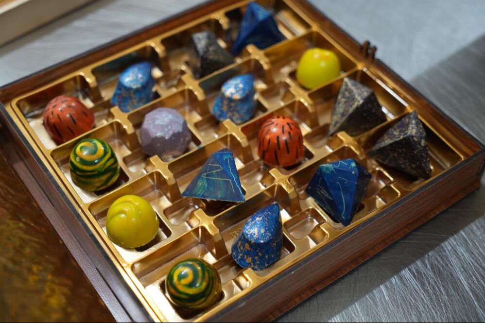 Fabrika gibi okul! Günde 1 ton çikolata üretip milyonluk ciro yapıyorlar Fabrika gibi okul! Günde 1 ton çikolata üretip milyonluk ciro yapıyorlar - 2. Resim