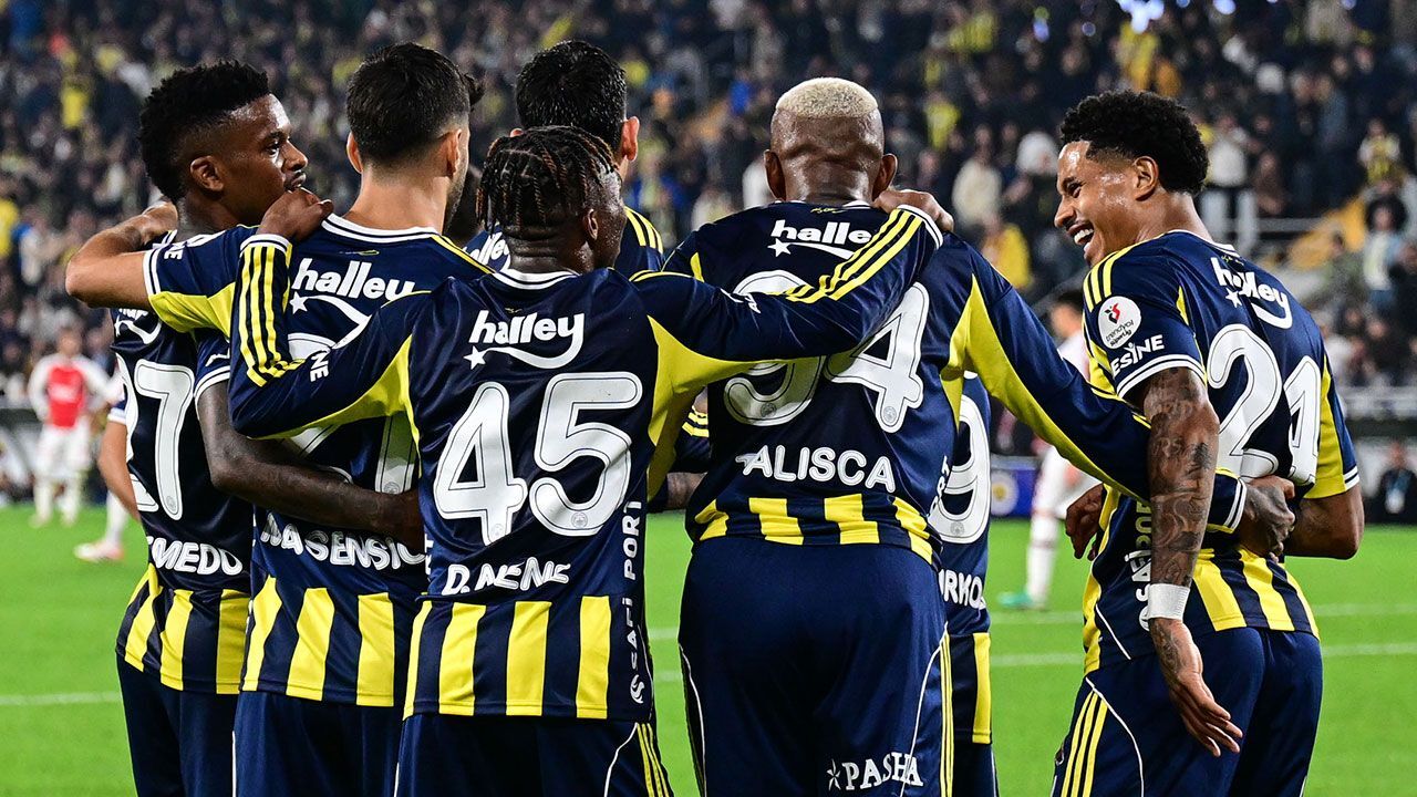  -Fenerbahçe zorlandığı maçta hata yapmadı
