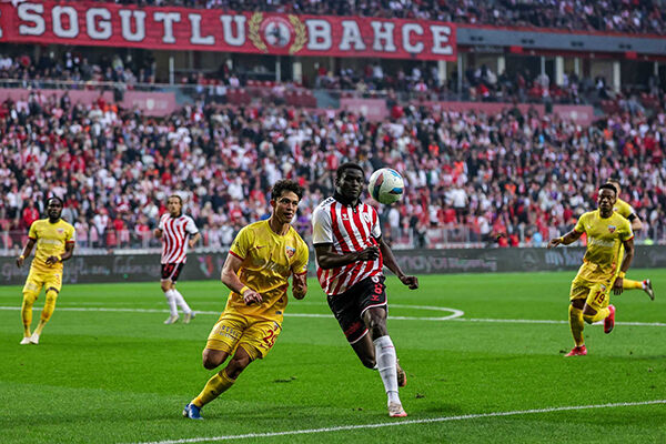 Kayserispor-Samsunspor maçı hangi kanalda, nerede izlenir, şifresiz mi? Maçı hakem Ümit Öztürk yönetecek! - 1. Resim