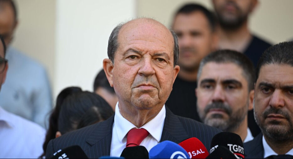 KKTC Cumhurbaşkanı Ersin Tatar oyunu kullandı! Cumburbaşkanı Erdoğan'a teşekkür: Dünyaya KKTC'yi duyurdu - 1. Resim