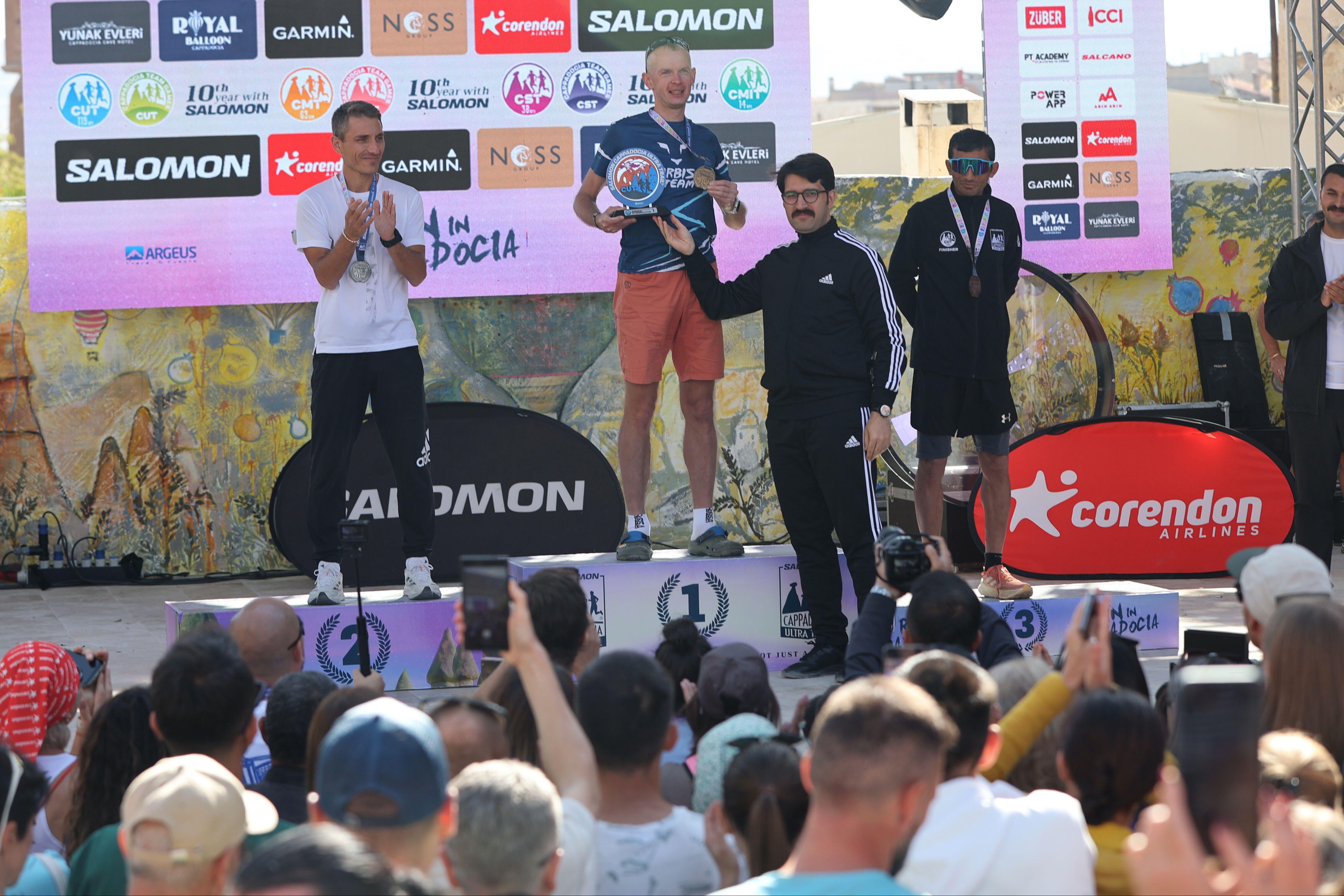 Nevşehir'de düzenlenen Salomon Kapadokya Ultra Trail Koşusu sona erdi - 1. Resim