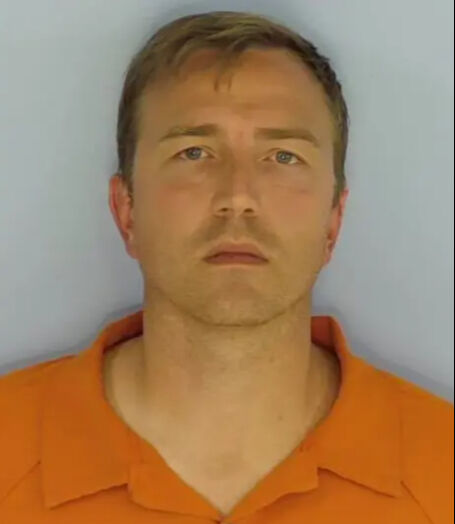 6 aylık bebeği sahilde bırakıp yürüyüşe çıktılar! 