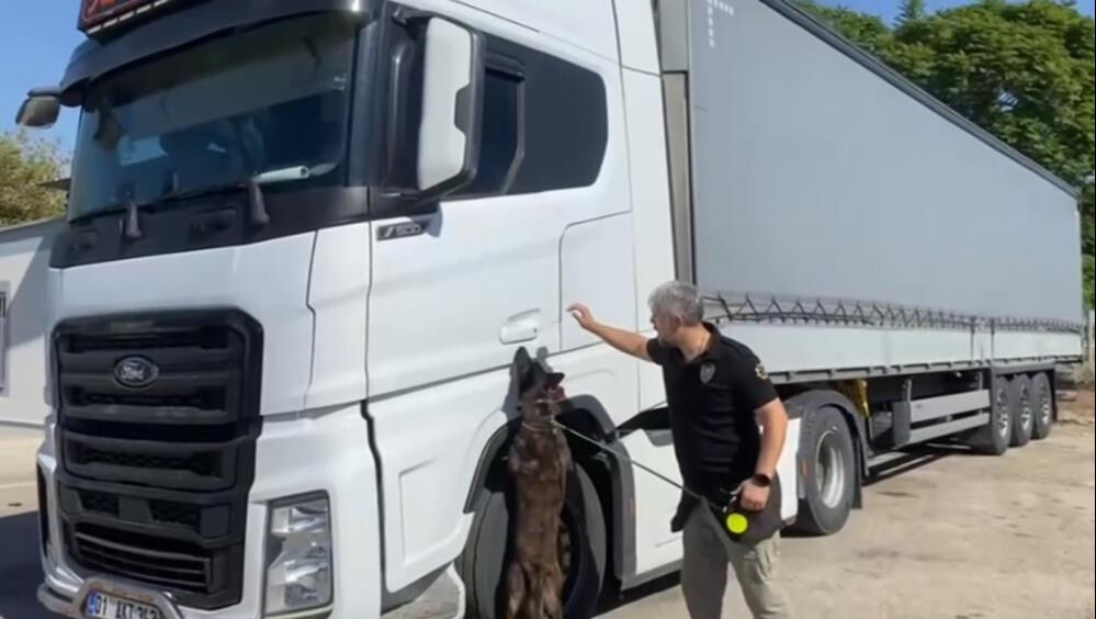 80 milyonluk uyuşturucuyu 'arkadaş hatırına' taşımış! Savunması hapisten kurtaramadı - 1. Resim