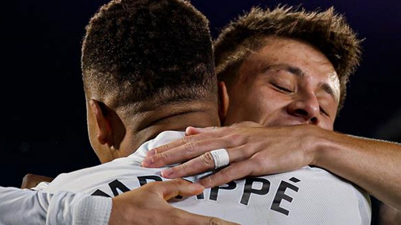 Arda Güler oyuna girdi, maçın kaderini değiştirdi: Real, 9 kişilik rakibini tek golle geçti Arda Güler oyuna girdi, maçın kaderini değiştirdi: Real, 9 kişilik rakibini tek golle geçti