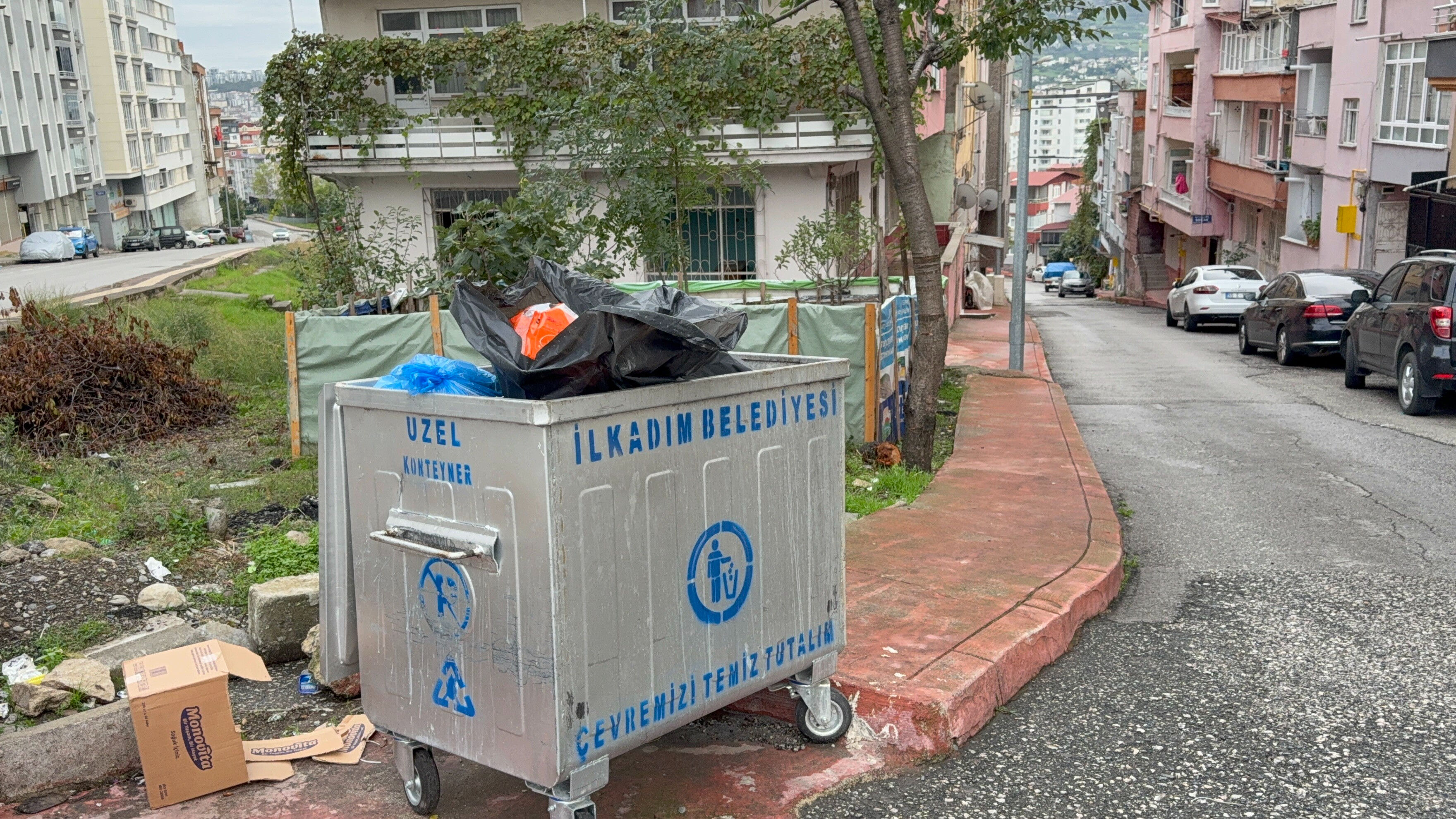 Çöp çöp gezip bebek arıyorlar! Cani anne itiraf etti, ekipler iz peşinde - 5. Resim