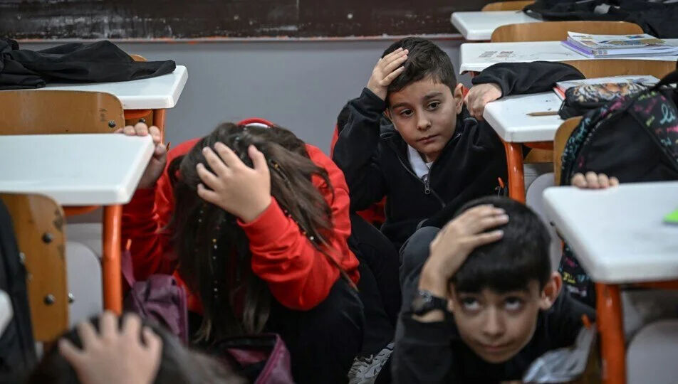 Deprem tatbikatı ne zaman, saat kaçta yapılacak? 7 ilde tatbikat planlandı! Deprem tatbikatı ne zaman, saat kaçta yapılacak? 7 ilde tatbikat planlandı! - 3. Resim