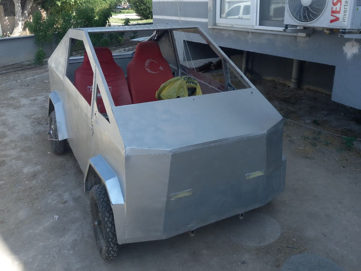 Elon Musk'a yerli rakip! 75 bin TL'ye Cybertruck üretti - 2. Resim